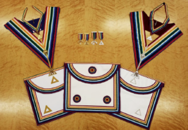 MarkMasonsHall's tweet photo. On #RoyalArkMariner Monday check out the article in the latest edition of @Freemasonry2day https://t.co/z2wKdw4PDn
Find out more about this very special Order of progressive #Freemasonry and why you should join https://t.co/uWIf3Xt7Kj https://t.co/sV6aGbN0Ac