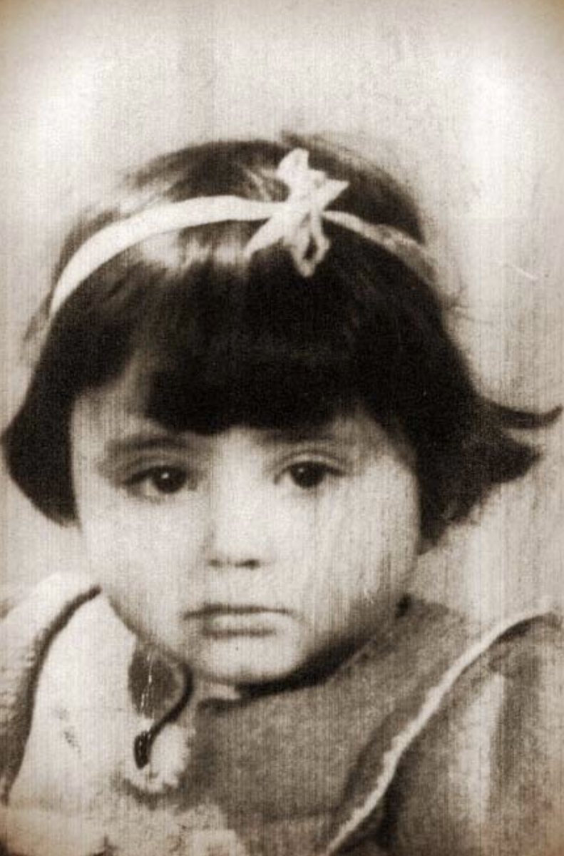 9 March 1939 | French Jewish girl Suzanne Driay was born in Paris. She arrived at #Auschwitz on 2 June 1944 in a transport of 1,000 Jews deported from Drancy. She as among 627 people murdered in a gas chamber right after the selection.