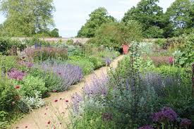 Parham Gardens are part of our Sussex Garden tour. 

The gardens consist of beautiful Pleasure Grounds and a four-acre Walled Garden. 

Don't miss out! Book now call 01737770036

Or visit ow.ly/QTsS50y05qa

#grouptours #parham  #westsussex #countryside #gardens #daysout
