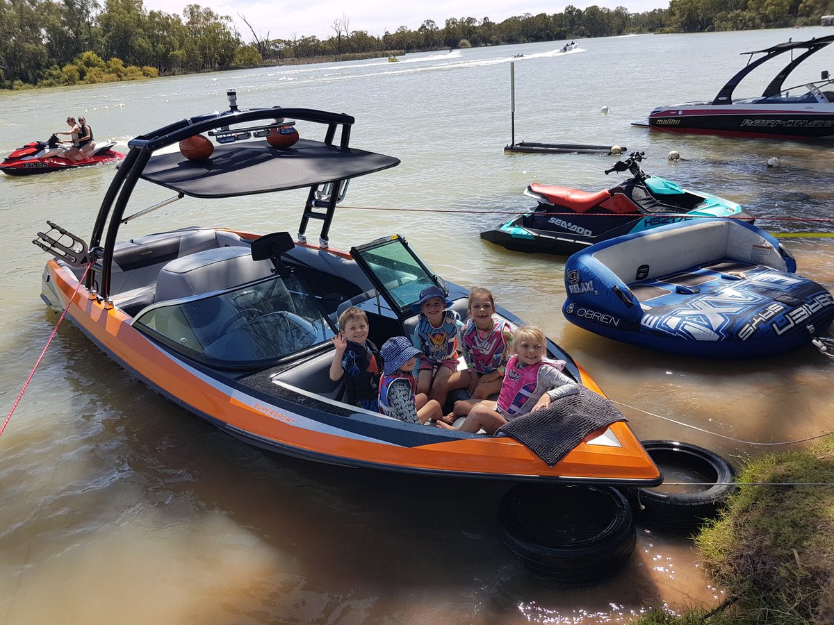 Roger Lienert tweet media