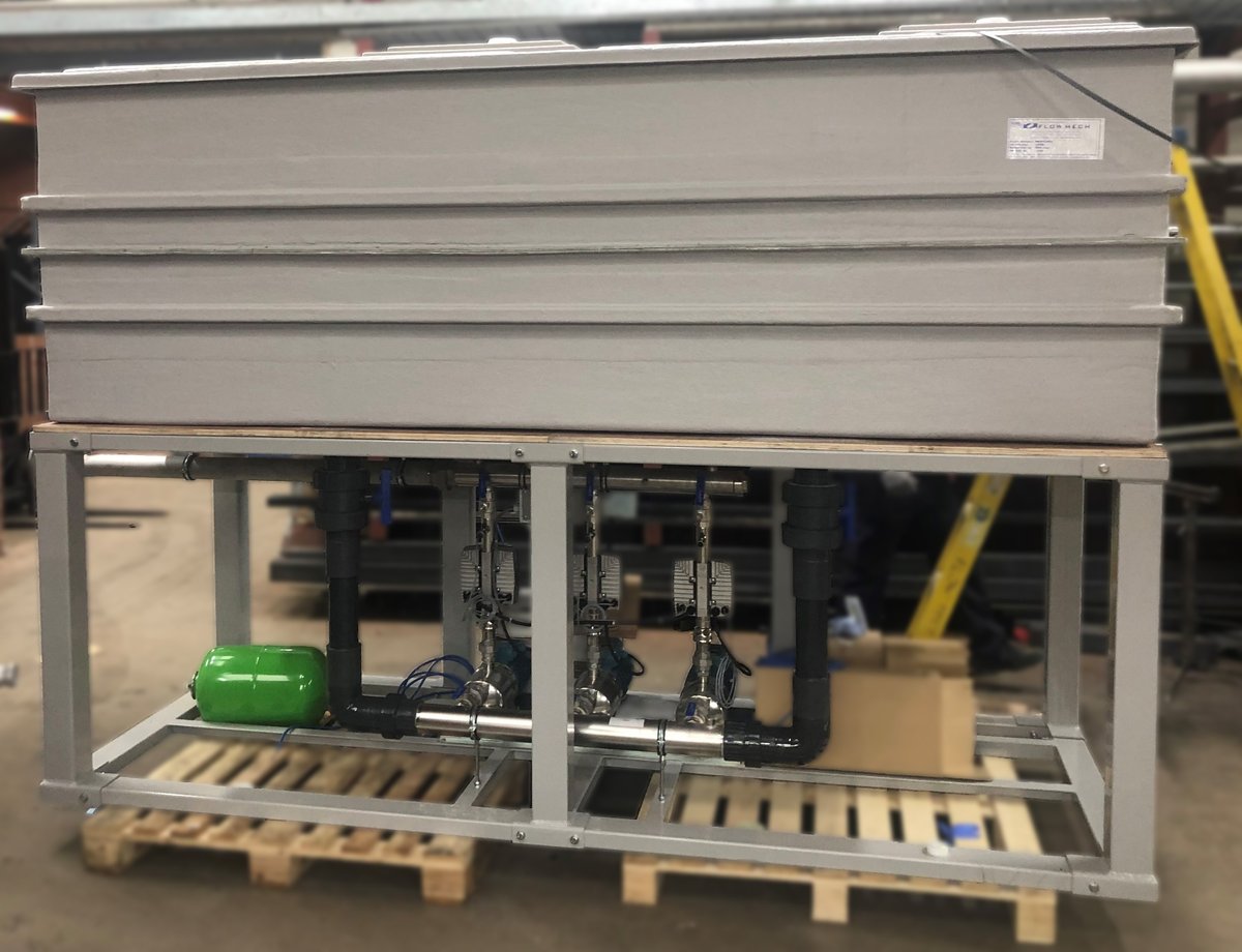 Flowmechltd's tweet image. Monday fun-day! Final tests before dispatch for this tank above set. For more information on bespoke sets please visit flowmech.co.uk/booster-sets-p… or call us on 0116 242 5425 #Flowmechltd #MondayFunday #MondayMotivaton
