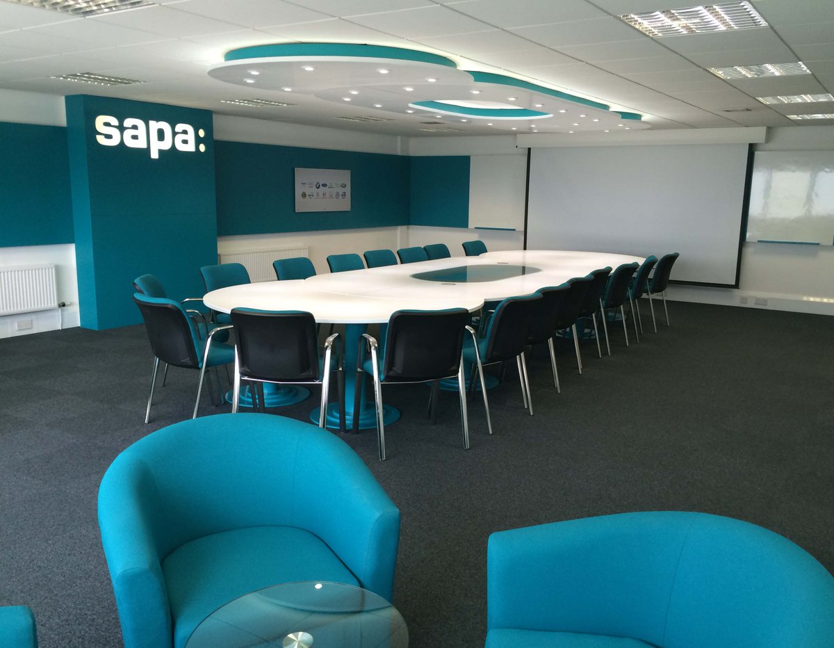 worldwideprojev's tweet photo. An appropriate office fit out gives job satisfaction and boosts the productivity of employees. Get in touch if you need an office refurb. sales@globaldisplays.co.uk #interiordesign #officefitout https://t.co/7uO4PhsyQa