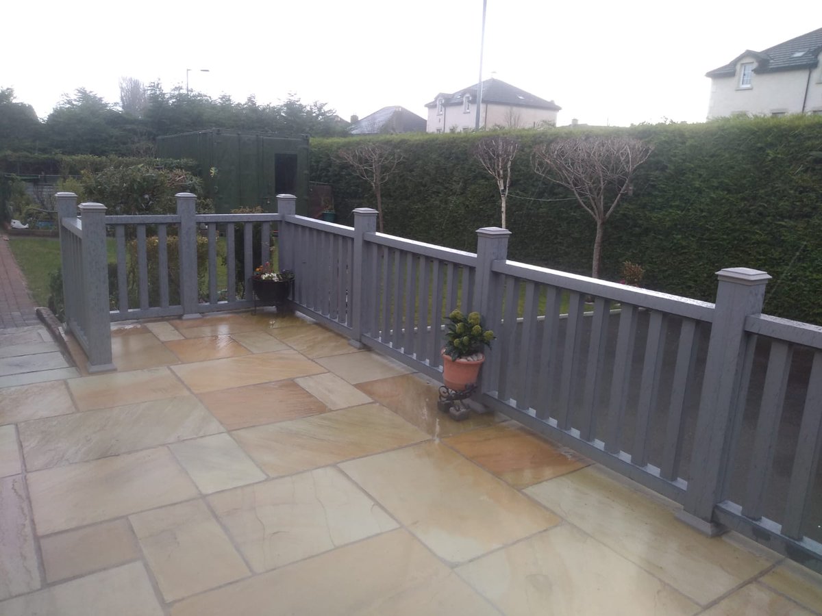 MurdockMerchant's tweet photo. Our Enniskillen branch recently supplied this stunning Composite Balustrade Fence! 😍👀✅

For more information contact your nearest branch: https://t.co/Nxi7JKdDXB https://t.co/wiuyja0f0b