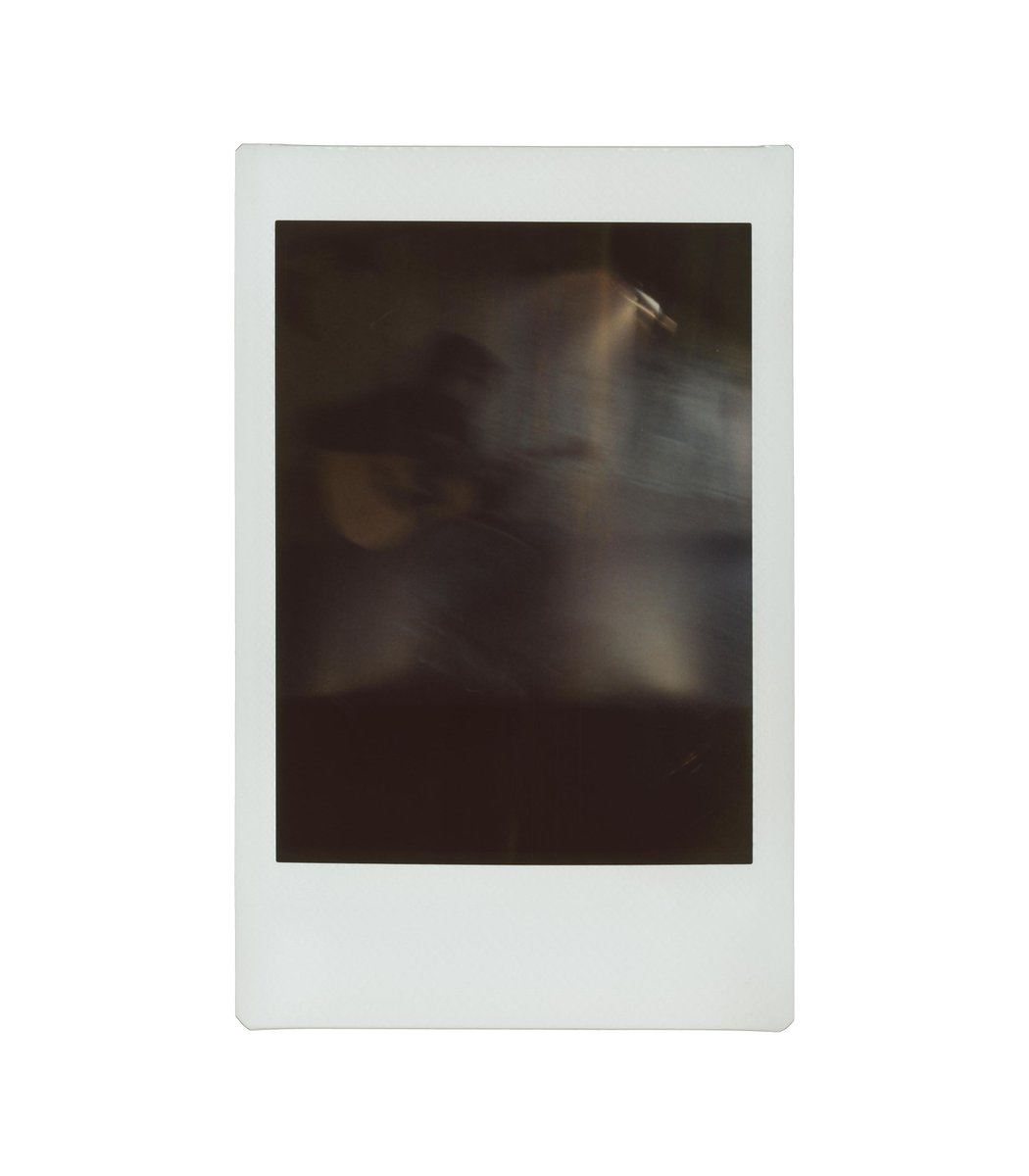 willierobb's tweet image. Busker, 2013 from #WetEmbers, a series of #fujiInstaxmini #instantphotos made in response to #HastingsPier being destroyed by fire. #documentaryphotography #documentary #fujifilm #fujiinstax #hastings #instantphotography #instantphoto #streetphotography buff.ly/38xJw9y