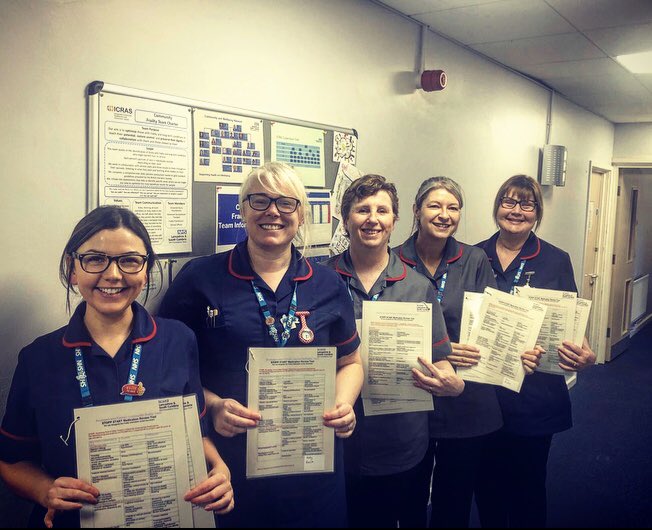 FrailtyCurzon's tweet image. Exciting Monday morning huddle...our fab @frailtykaty has implemented a handy STOPP/START guide for us to use with our frailty patients @Cpt1Claire @Jgara4LIfe @FrailtyRowen @WeAreLSCFT 🤩
#frailty #livingwellforlonger #STOPPSTART #medsreview #SouthportandFormby