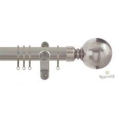 See our new collection of complete curtain pole sets available on our website. Choose from antique brass, black nickel, polished silver and titanium colours. You can also choose the design of the finial with many options available.
#curtains #curtainpole