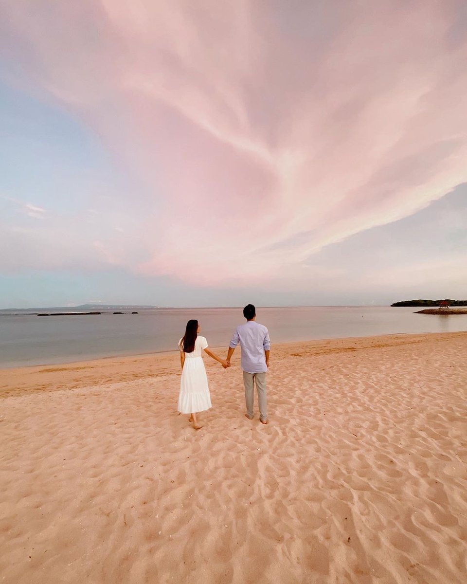 Wanderlust with complete leisure and holiday bliss at our beachfront resort <a href="/sofitelbalind/">Sofitel Bali Nusadua</a> ! 

Enjoy Bali’s balmy summer weather and breeze, with relaxation and poise with your loved one.

📸: <a href="/intanps/">Intan Permata Sari</a>

bit.ly/2VTsPmp

#Sofitel #LiveTheFrenchWay