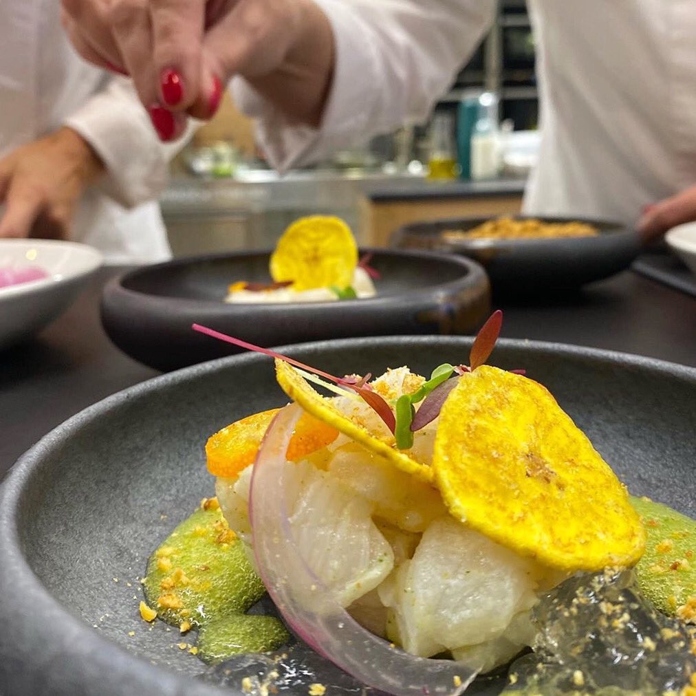 “Special day and felt the mimo” says @bitterballenmeisjes about her cooking class with us. 💙 That little word is at the heart of everything we do — made with love, utmost care, and respect for ingredients and traditions. #madewithmimo