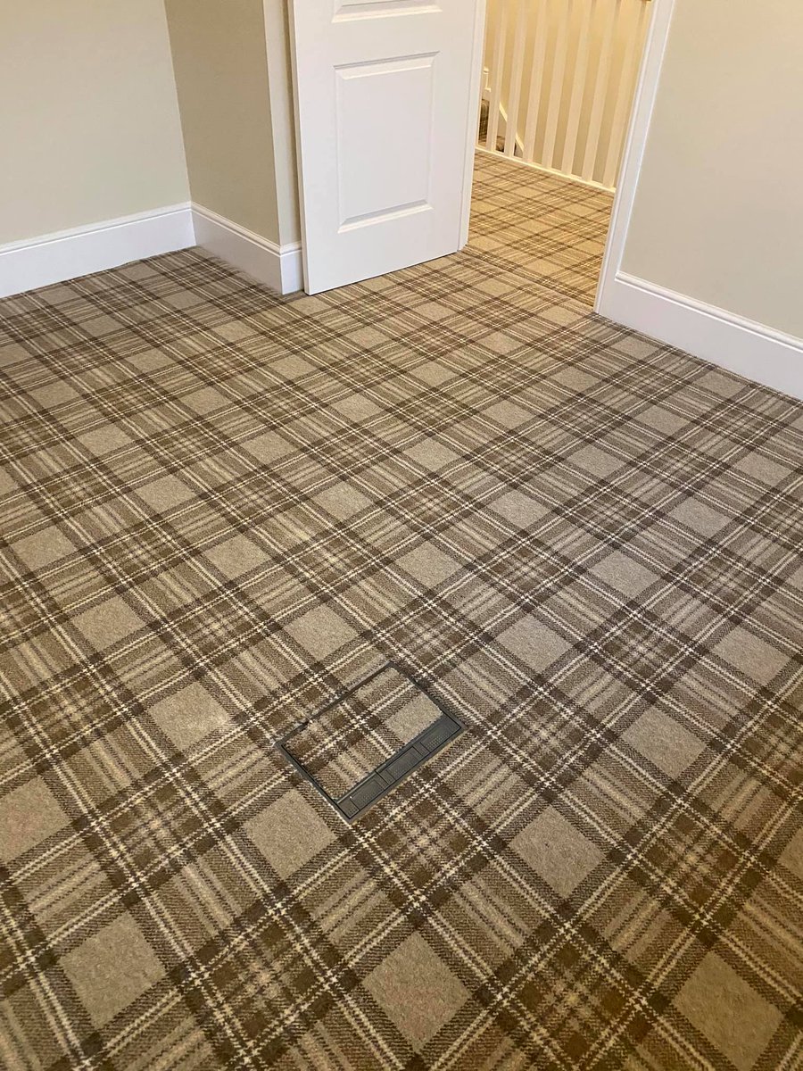 LimitedFsc's tweet photo. Hugh Mackay Ben Lawers Tartan Carpet. 
Constructed from beautiful 100% undyed pure new wool - conjures up visions of the mist-shrouded Highlands; Heather covered vistas and beautiful lochs! https://t.co/XJxitvlFHU