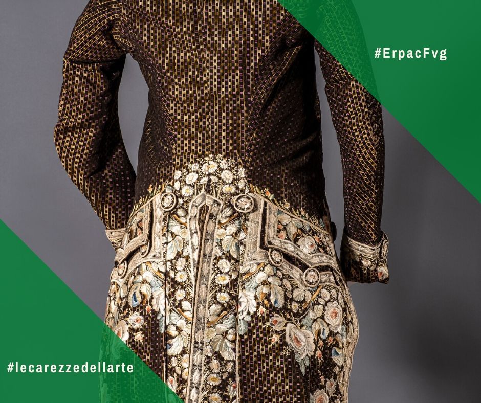 ErpacFvg's tweet photo. ‼️I nostri Musei e le nostre mostre sono chiuse per l’emergenza coronavirus; e noi di #ErpacFvg portiamo virtualmente le nostre opere nelle vostre case.
Marsina esposta al #MuseoModa di Gorizia.
__
#RegioneFvg #lecarezzedellarte #iorestoacasa #culturantivirus #museitaliani https://t.co/FvBczXOSTU