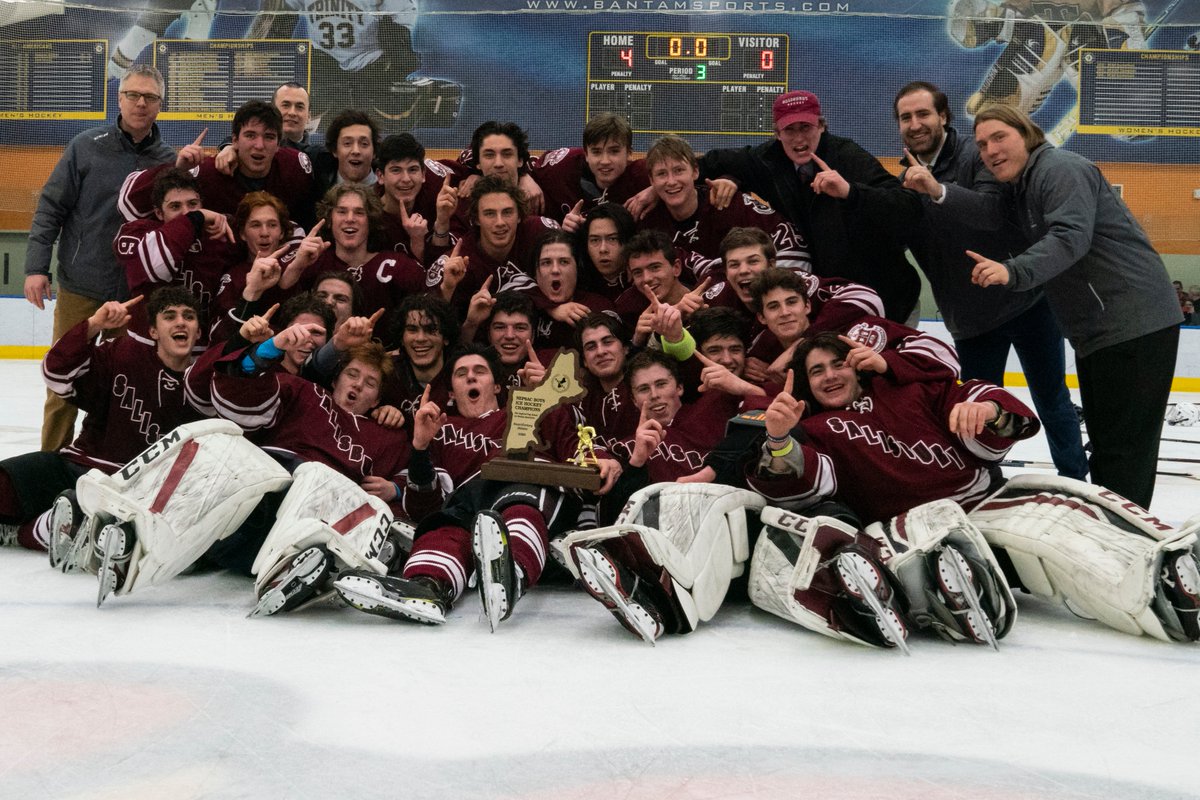 ELITE 8 CHAMPS!!! 
#topofthemountain #goknights <a href="/SarumAthletics/">Salisbury Athletics</a>