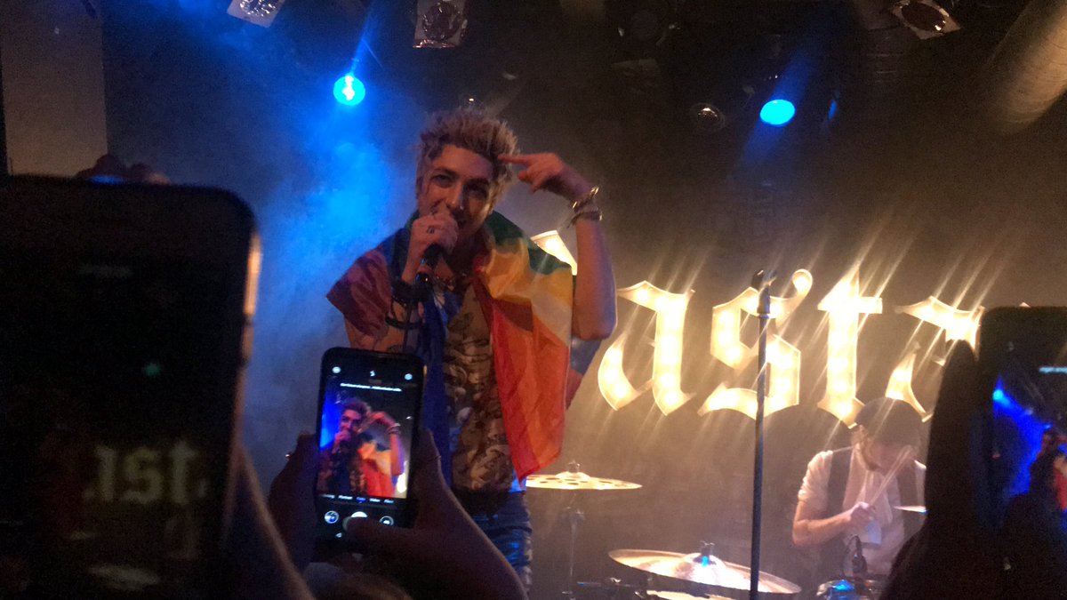 CrocodileLydia's tweet photo. Here’s amazing pictures of @RemingtonLeith Copenhagen:) 05.03.20. Argh, it was amazing, I love you guys @PalayeRoyale #palayeroyale #remingtonisbeautiful https://t.co/vhpguwvr7X