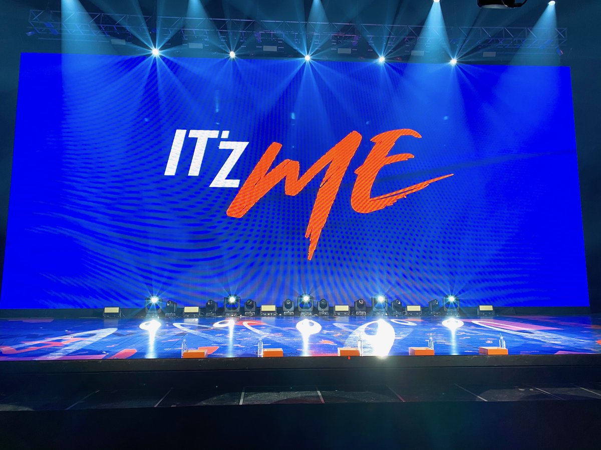 ITZY <IT'z ME> LIVE PREMIERE

잠시 후, ITZY의 WANNABE SHOWTIME!
vlive.tv/video/178324

youtu.be/fE2h3lGlOsk

#ITZY #있지 <a href="/ITZYofficial/">ITZY</a>
#MIDZY #믿지
#ITzME #WANNABE
#WANNABEITZY
#ITZY_COMEBACK