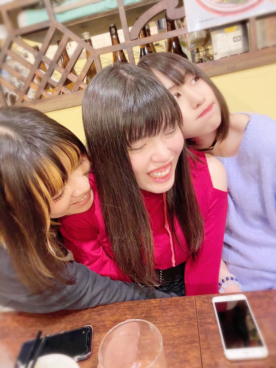 تويتر 伊藤りかこ على تويتر さかなちんとえりさんをぎゅ えりさんから美味しそうなお菓子頂きました O 焼きティラミスんまーっ T Co At5mz05xdn