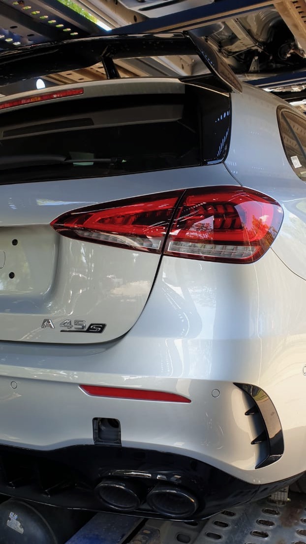 Zero2Turbo's tweet photo. Welcome the highly-anticipated Mercedes-AMG A 45 S to South Africa!

With a base price of R981,000 (excl CO2 tax), it will not be cheap but you will get 310 kW and 500 Nm of torque launching you to 100 km/h in just 3.9 seconds.

Oh and you get a Drift mode 😎 https://t.co/r2fUyJqFvm