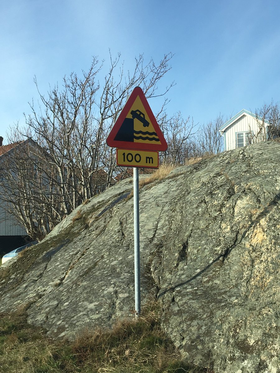 New testimonial for the Murhof Legends going to be announced tomorrow. He is living close to that sign.