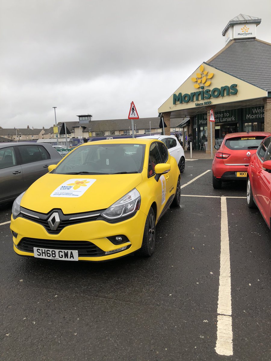 mariecurieuk's tweet photo. I’m now off to @shopsilverburn to visit our Great Big Daffodil which is on tour during the Great Daffodil Appeal. Here is my transport for the day, if you see me (you won’t miss me in this car) on my travels give me a wave 😃👋🏼 https://t.co/g14BYgrgnU