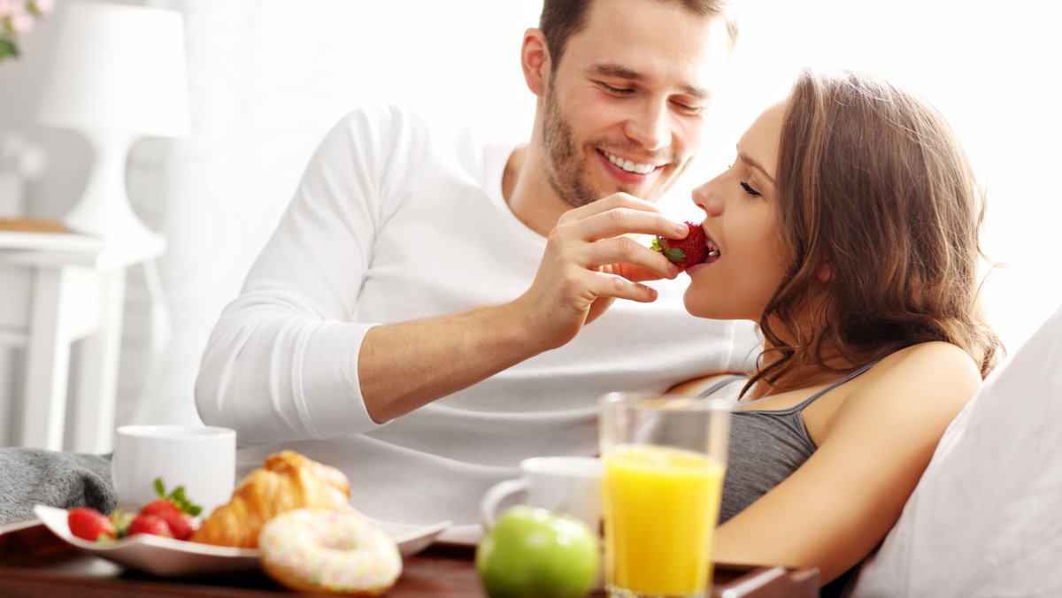 If you stayed with us last night you could have enjoyed a #breakfastbuffet or room service in your #Houston suite. 😉 #houstonmarriott bit.ly/2I0u7kJ