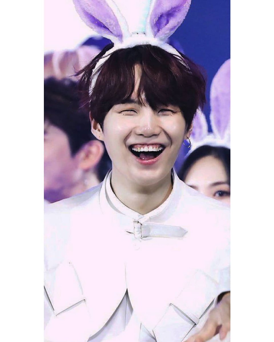 Aynun991's tweet photo. Smille yoongi sshi 😽😽😽😽😽🌿🌿🌿🌿☘️☘️☘️🌸💚💚💚🌸🌲🖤 #yoongi_is_love. 💗💗💗💗💓💓💓💓. #HappyBirthdayYoongi #HappySUGAday #YoongiWeLoveYou #YOONGI #BTS @BTS_twt https://t.co/XfmHpXTlvY