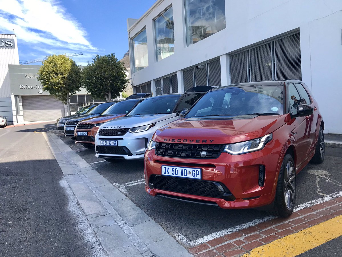 We’re in #Capetown today to drive the brand spanking new @LandRoverZA #DiscoverySport. @AutoTraderSA