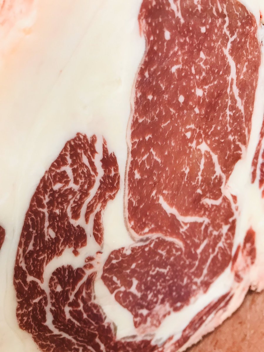 It’s <a href="/ButchersWeek/">nationalbutchersweek</a> this week... so let’s have a #frosty #competition 

Who fancies some beautiful marbled #Yorkshire <a href="/Wdale_WagyuLtd/">Warrendale Wagyu Ltd.</a> #Wagyu 

You could win a 750 gram bone in Wagyu rib eye steak... 

SIMPLY RT AND FOLLOW <a href="/frostybutcher/">Lee Horsley Frost</a> TO ENTER 

WINNER CHOSEN FRIDAY