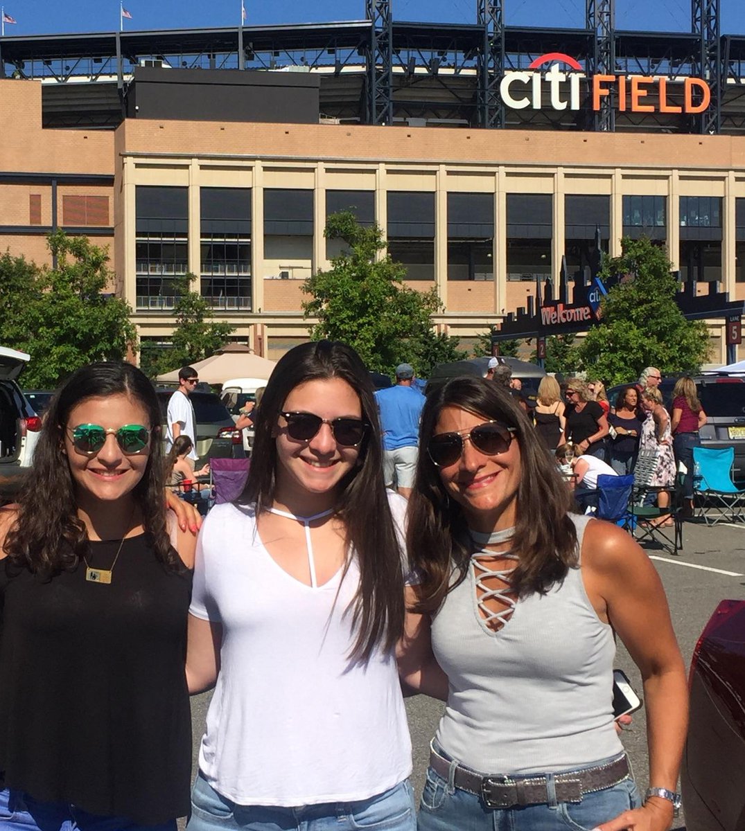 Women are truly the center of the universe: they create, nurture and most of all are what makes our families a family! Here are the Steingirls! Love them dearly. Too all the amazing women in our lives. You rock!!! <a href="/MichaelZukowsky/">Michael Zukowsky</a> <a href="/meganpanicucci/">Megan Panicucci</a> <a href="/JonFreier/">Jon Freier</a> @JohnCShelton12