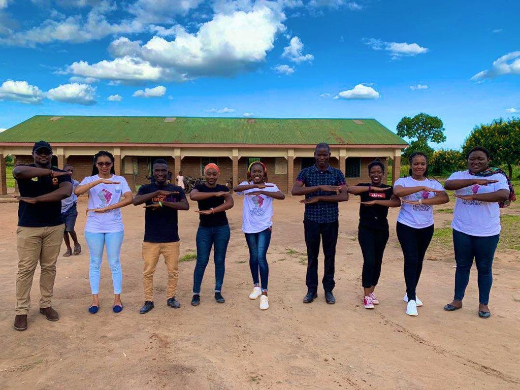 bridgetalexandr's tweet photo. Yesterday, the Young Feminist Network (Lilongwe Chapter) visited Msundwe. Had an amazing dialogue with the young women there and looking forward to more dialogues in the future... @YFN265 @VanSadly #InternationalWomenDay2020 #IWD2020 #Msundwe https://t.co/p5AWNZ9iHn