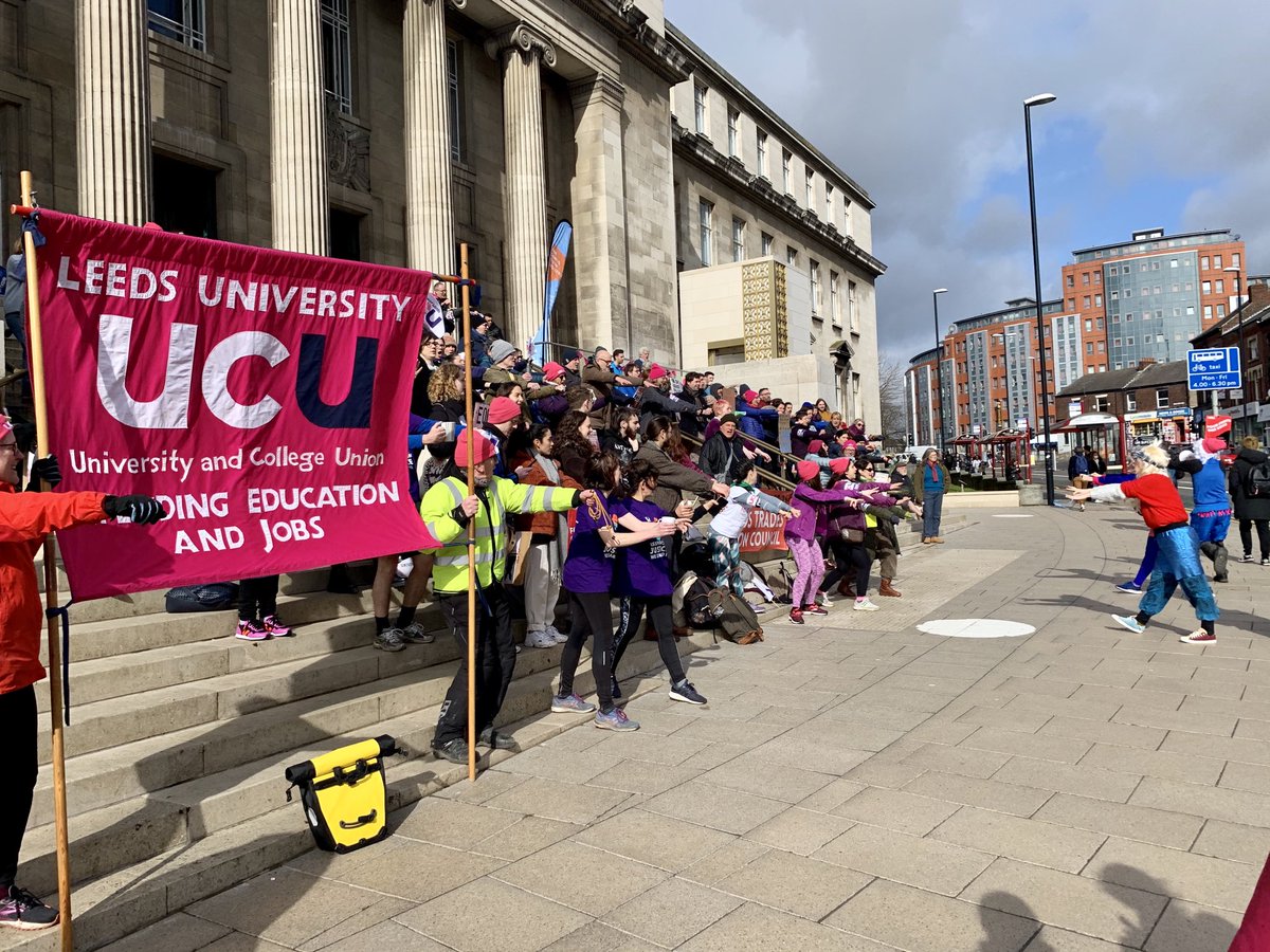 University and College Union pickets outside the University of Leeds on 9th March 2020
