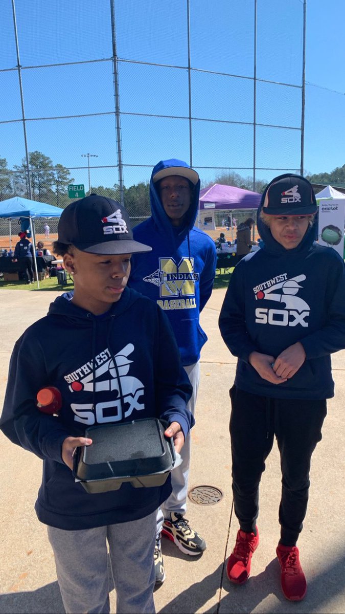 CarmeloSavon's tweet photo. Southwest Baseball Association Opening Day 2020 #SoxLife #SoxNation #SWSalute #SoxSalute #ALLIndian @MHSBSBL https://t.co/lOkAwwMga4