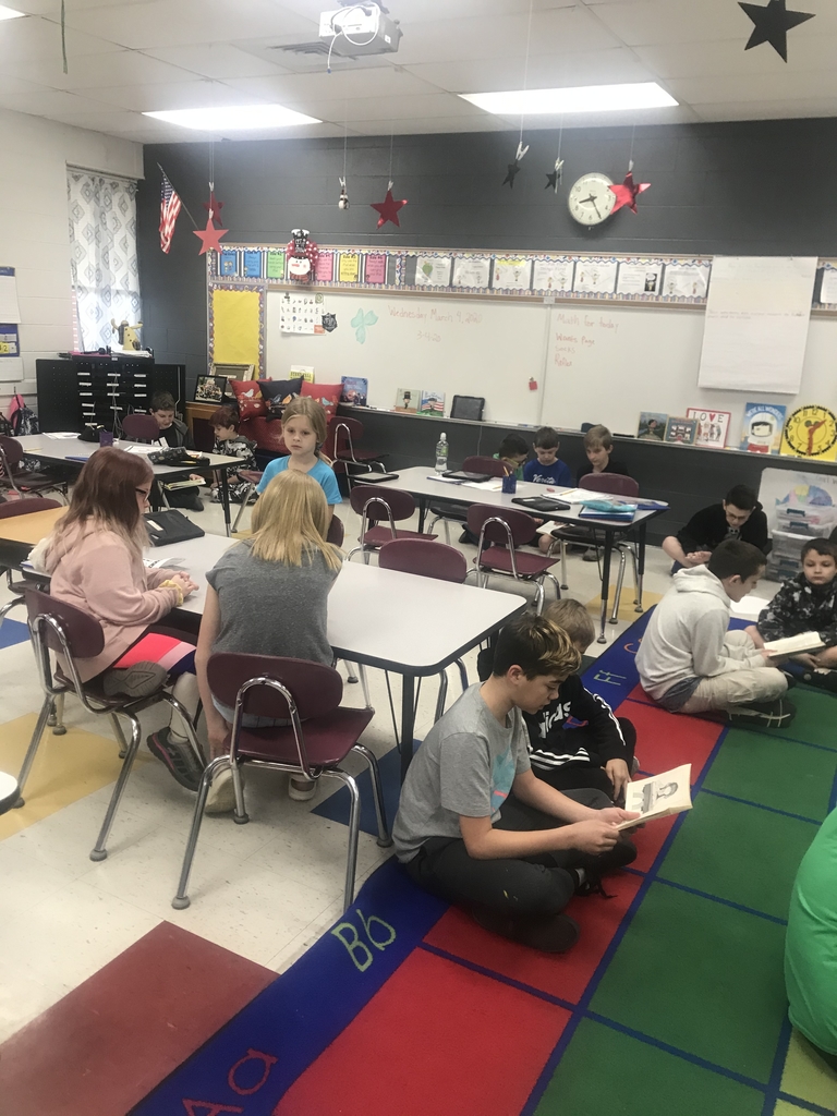 FJHRaiders's tweet photo. Mrs.Flack’s first block English class celebrated Read Across America with Mrs. Curran’s class by sharing their recent original short stories and reading library books with the second graders. Thank you for the donuts and fun morning, FLE second grade! https://t.co/QANgStxQQ4