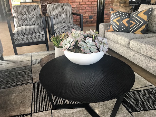 ClassicBondDeco's tweet photo. Our beautiful Illy Couch and Havana Chairs at the new 'The Neck' restaurant in the Cradle #decor
#Manufacturers #Designers #proudlysouthafrican #restaurant https://t.co/BTswdYRgbh