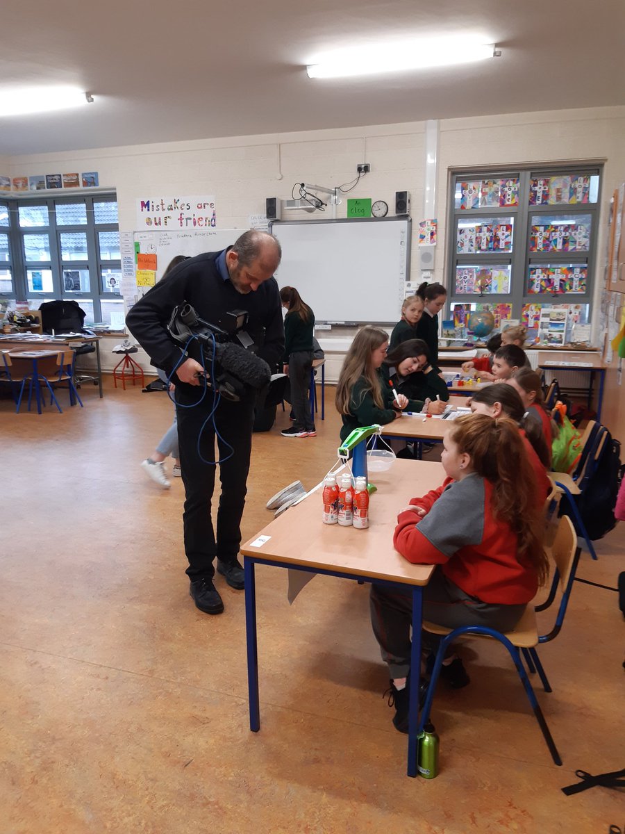 AgSpraoiLeSumai's tweet photo. Brilliant morning at our @mathsweek fair with @news2dayRTE and our visitors from @FriaryCollege St. Mary's and Scoil Gharbháin https://t.co/IcthAabnZO