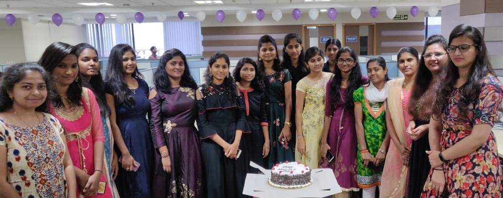 EbutorOfficial's tweet photo. Wishing a Happy #womensday to all the amazing women out there. 
Women's day celebrations at Ebutor.
#Eachforequal #womensday2020 #Ebutor https://t.co/nBPds9AN1c