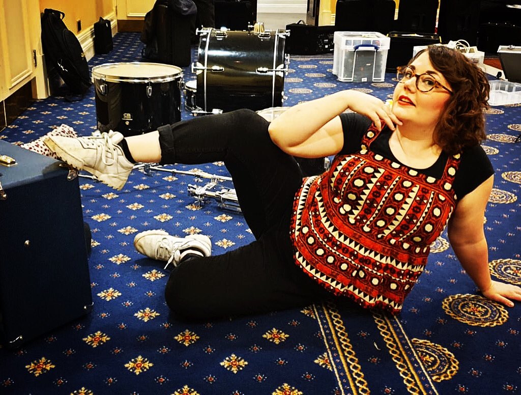 katiepritchards's tweet photo. Obligatory #LeanKween photo from Saturday nights lovely gig with @TheDaisyChains1 Here I am very comfortably nestled on the beautifully subtle carpet, leaning on my lush valve amp just in front of an drum kit. As you can tell, I really limbered up for this one! 
#Lean https://t.co/GDL7mxdT73