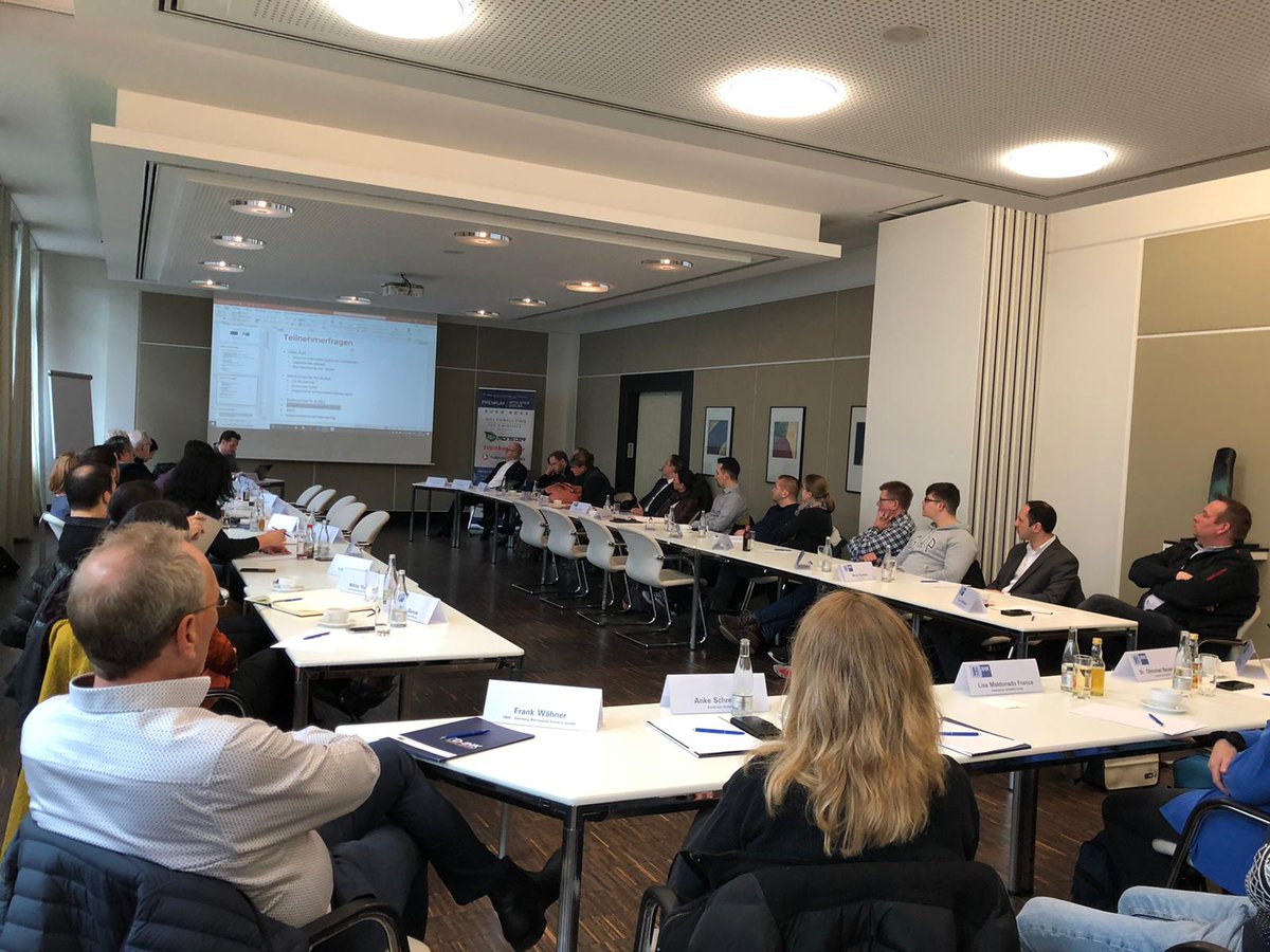 Chromit_Erz's tweet photo. +++ Zu Gast bei der IHK Hannover – unter der Leitung von Abdulkerim Kuzucu tagt in diesen Minuten der traditionelle Zoll- #Arbeitskreis der 
@TDIHK
 über aktuelle Zollthemen im Warenverkehr EU-Türkei. +++                           
#enjoytrade #türkei #eu https://t.co/0jenfuf1Qh