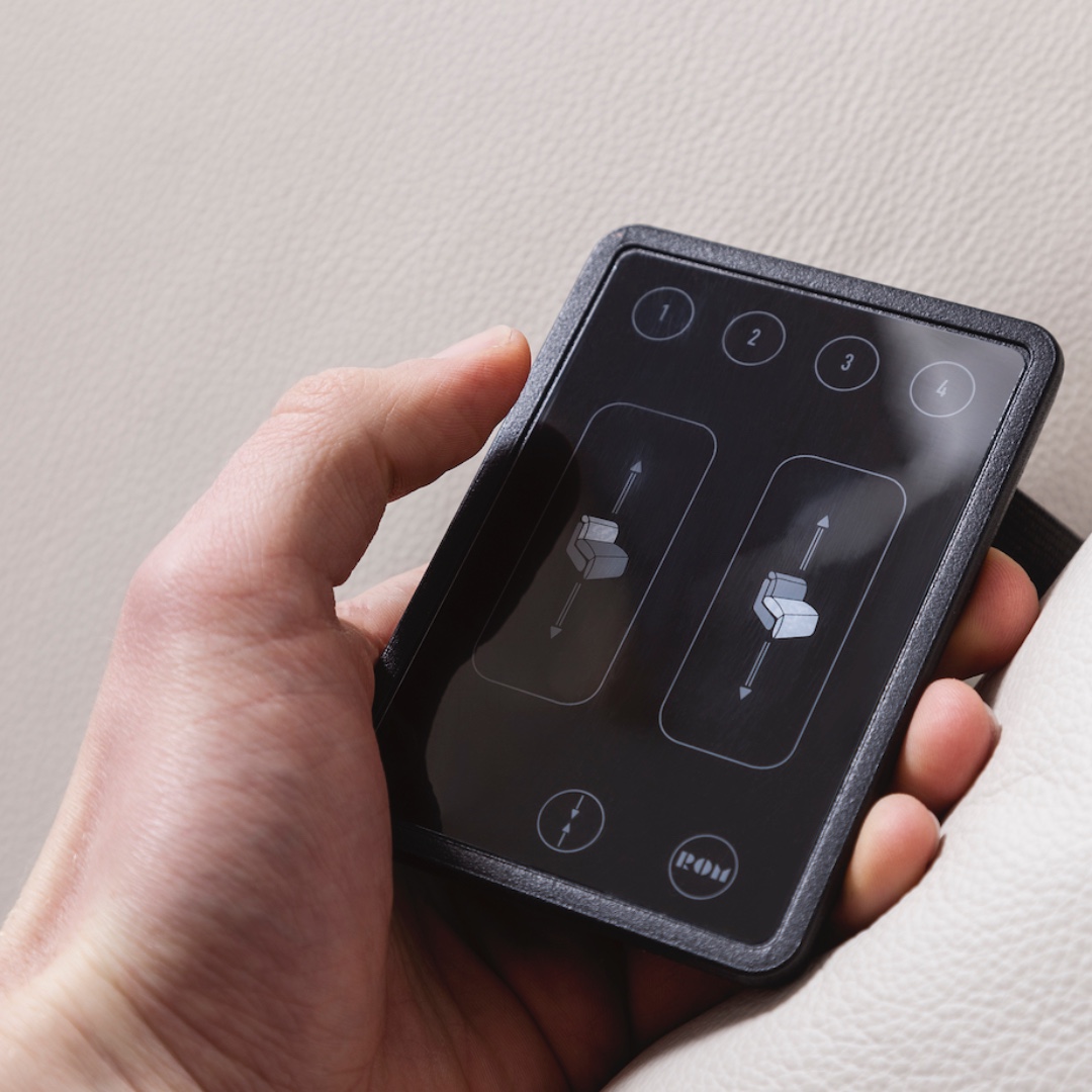 ROMsofas's tweet image. Create your dream interior scheme with the Cadini Sofa. Whether you favour natural finishes or bold geometric accessories, the soft curves and statement feet of this striking design deliver a truly versatile option for the home. &amp;gt; bit.ly/2OP3rdK