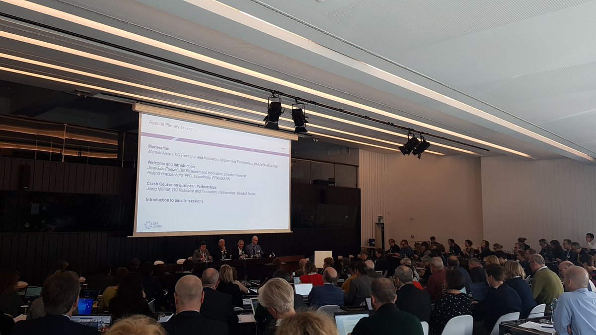 jlhunault's tweet photo. @EU_Commission workshop "supporting the preparation of future #European #Partnerships" #ERALEARN @DiagForAnimals @animalhealthEU #RFSA https://t.co/PCNfduvu7t