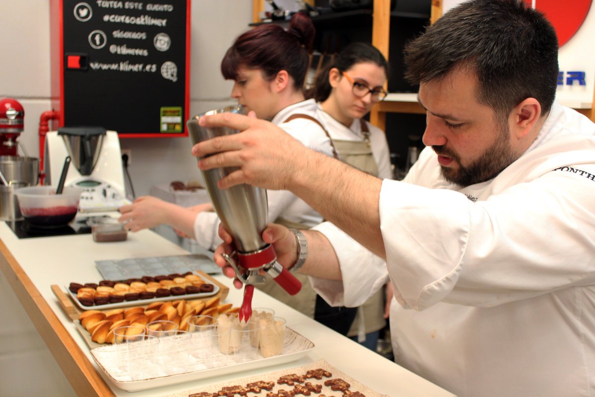 klimer.es tweet media