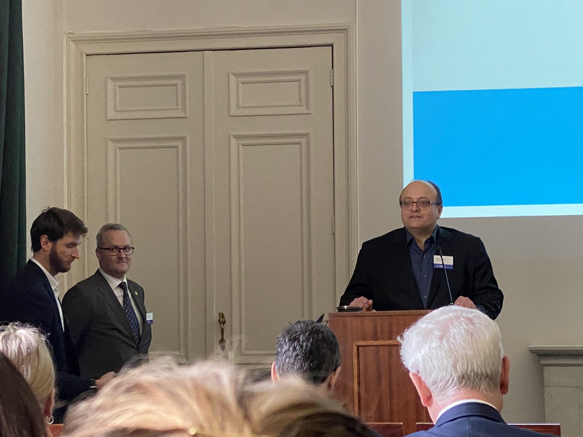 LawTransform's tweet image. Kick-off for #PROTECT in the Brussels spring. Congratulations to @HakanGSA and team and good luck with the research on migration policy. #MigrationCompacts @UiB @UiB_sampol @jacobsenchri