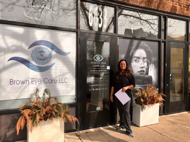 SBA_EasternPA's tweet image. 🎉Congrats to 😎 #BrownEyeCare - a Mt. Airy #Phila #smallbusiness that purchased their 🏢 building using SBA's #CommunityAdvantage 💵 Loan Program thru @WORCphilly. Learn more about @SBAgov Lending Programs at ow.ly/gelY50yGsrU