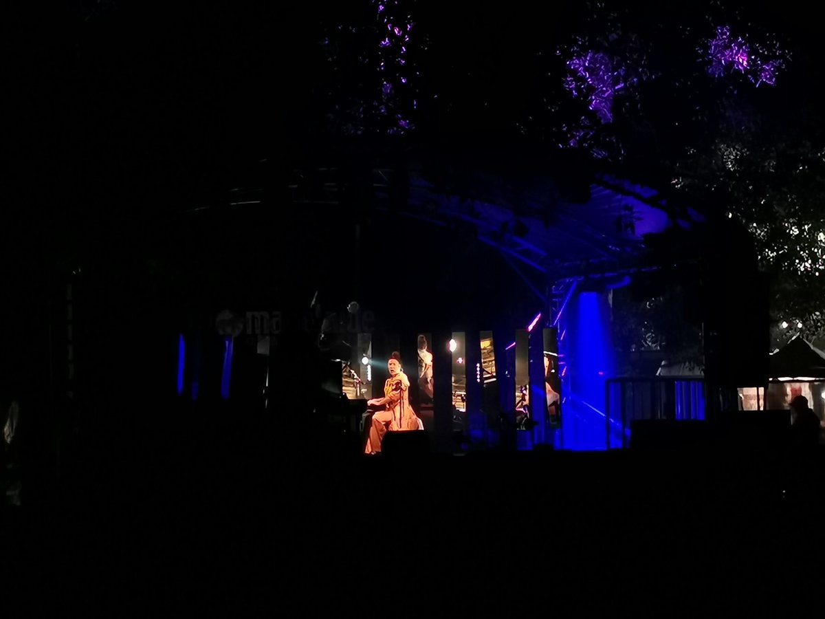 objetacreative's tweet photo. The inimitable @kathrynjoseph_ performing with beauty and sublimity. It was very special. THANKS @WOMADelaide you have made some Scots very humble and gracious to perform with your lovely people. / @crypticglasgow @MadeinScotShows https://t.co/ZVlbewy50L