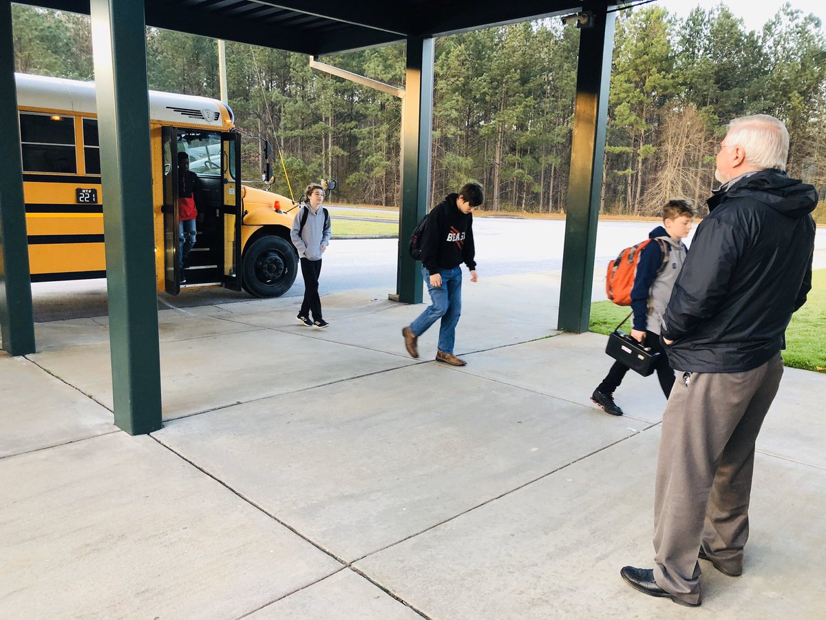 chad_mccaskill's tweet photo. Indian Creek Middle School 
Fantastic Administrative and staff support! Everyone receives a warm greeting even on a cold morning.

#ncssbethebest https://t.co/ZjIjLHue8T