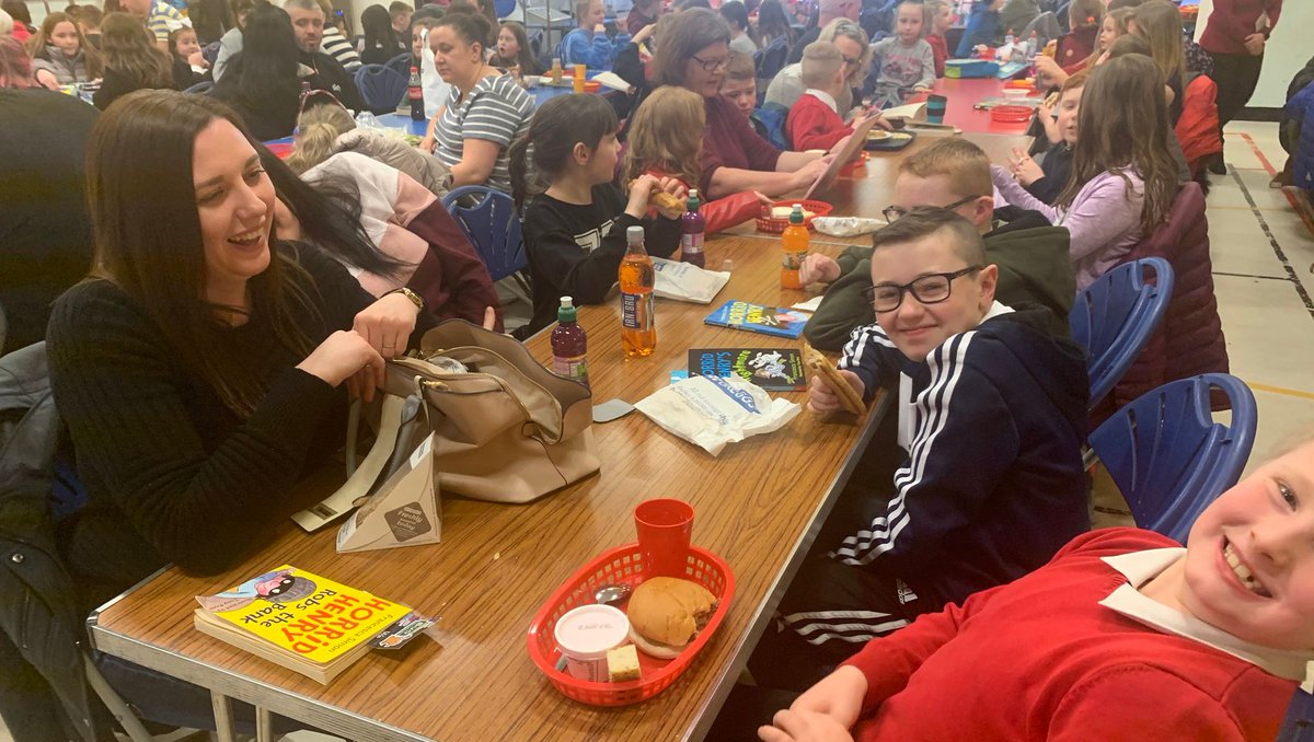 Building a reading culture sounds like a big ask, but doing a few little things can have a huge impact!

We've rounded up some brilliantly simple yet effective ideas from schools, libraries and community groups across Scotland to show you what we mean 👉 bit.ly/littlethingsbl…