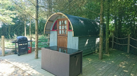 Lane End Camping in Devon is a fabulous base for exploring the South West, Beautiful glamping pods on a leafy green campsite from just £60 per pod per night. bit.ly/332ZtDy #Glamping #glampingdevon #Devon #glampingpods