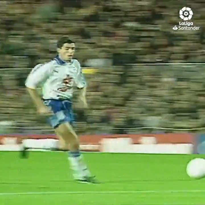  He left his mark on   Happy 45th Birthday, Roy Makaay! 