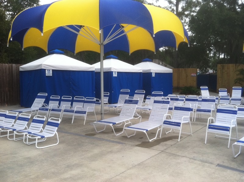 SunbriteOutdoor's tweet photo. Deal of the Day: Daylight savings time is here and so are the great deals. Save on all vinyl strap outdoor furniture packages --->  https://t.co/XTLq5QmRg6  #SunbriteOutdoors #OutdoorDesign #OutdorStyle #Poolside #Beachside https://t.co/Td6sx6O1qk