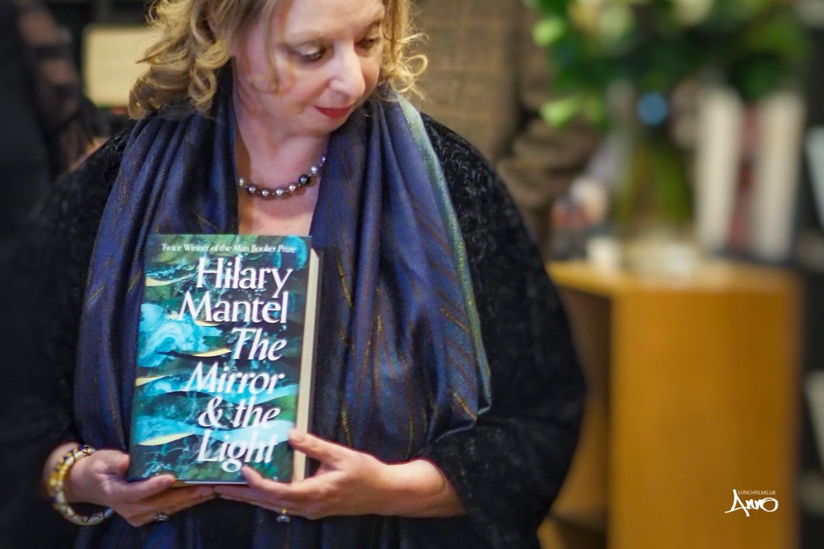 lunchfilms's tweet photo. I have a copy of #TheMirrorandtheLight to give away. To be in the hat, follow + RT by 23/03/20. Good luck 😉📚 https://t.co/wM1rbJs7rB