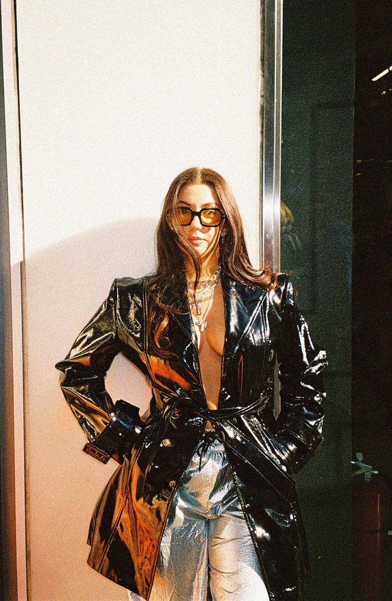 kellyshami's tweet photo. On 47th street talking to @MilkStudios about @shami__official and more 💜 https://t.co/mOiN4OE9bq https://t.co/EGNirixlIn