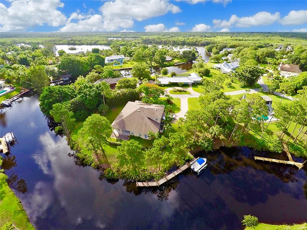 myblogguest's tweet image. Four Rivers March 2020 Palm City Ocean Access Waterfront Real Estate Market Report. Community information including current active, pending and recently sold listings. #RealEstate stuartfloridarealestatenews.com/four-rivers-ma…