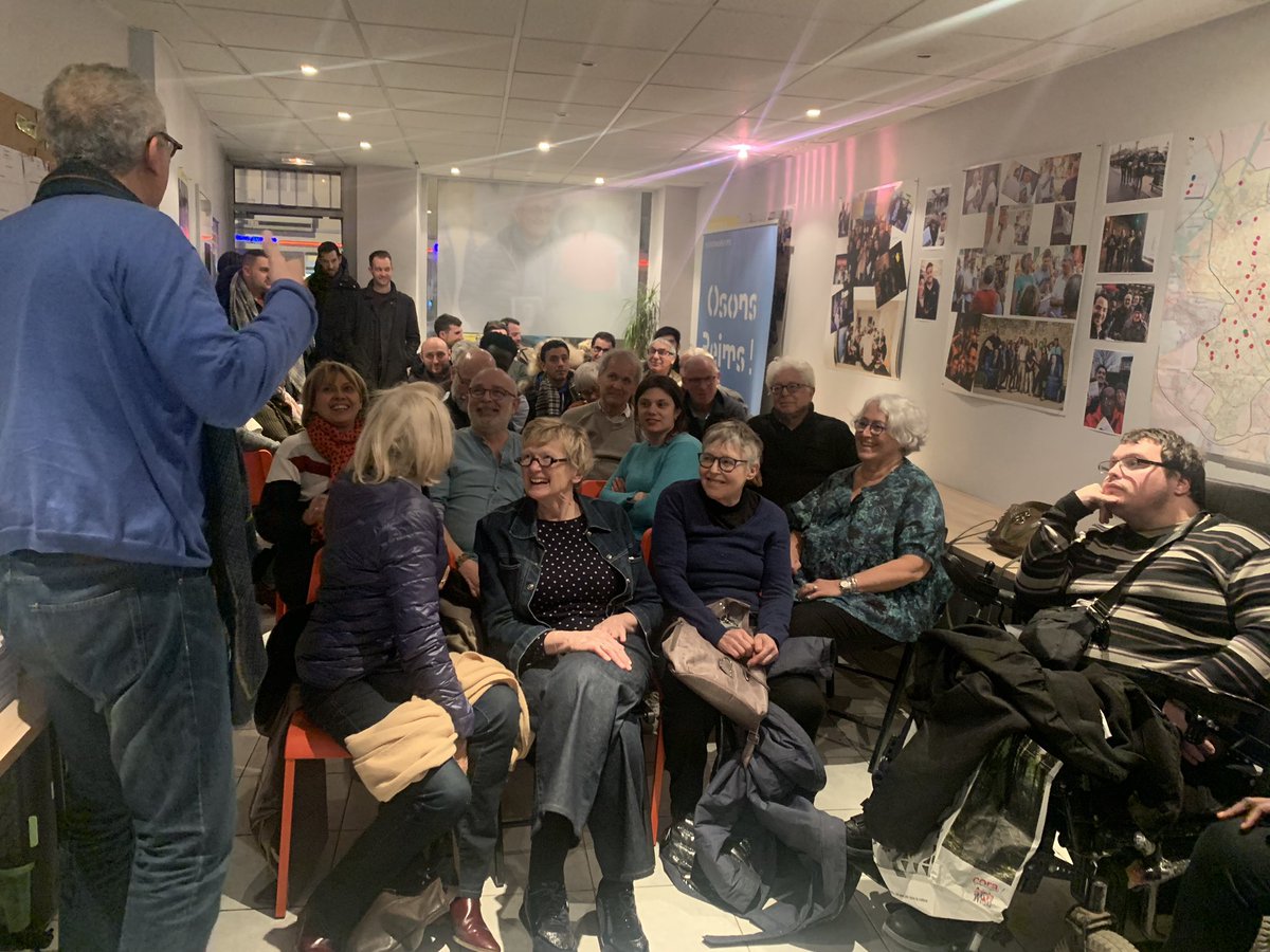 Lucile_AdW's tweet photo. 📍 Dernier Lundi d’Osons Reims! avant le premier tour. 
Une équipe toujours autant déterminée à porter notre projet! 
Les maires de Quartier, ambassadeurs dans toutes les zones de la ville ! @OsonsReims 💪🏼 https://t.co/y4VGkGqqKh